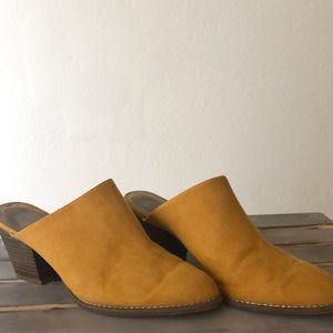 Old Navy Mules